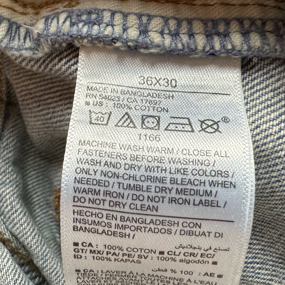 Old Navy Jeans Denim Wow Straight Non Stretch Light Wash Blue Solid‎ 90s Fit - Picture 9 of 9